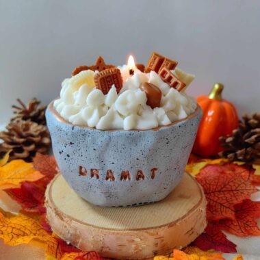 Świeca z personalizowanym napisem